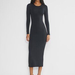 contour crew longsleeve maxi dress W/tags